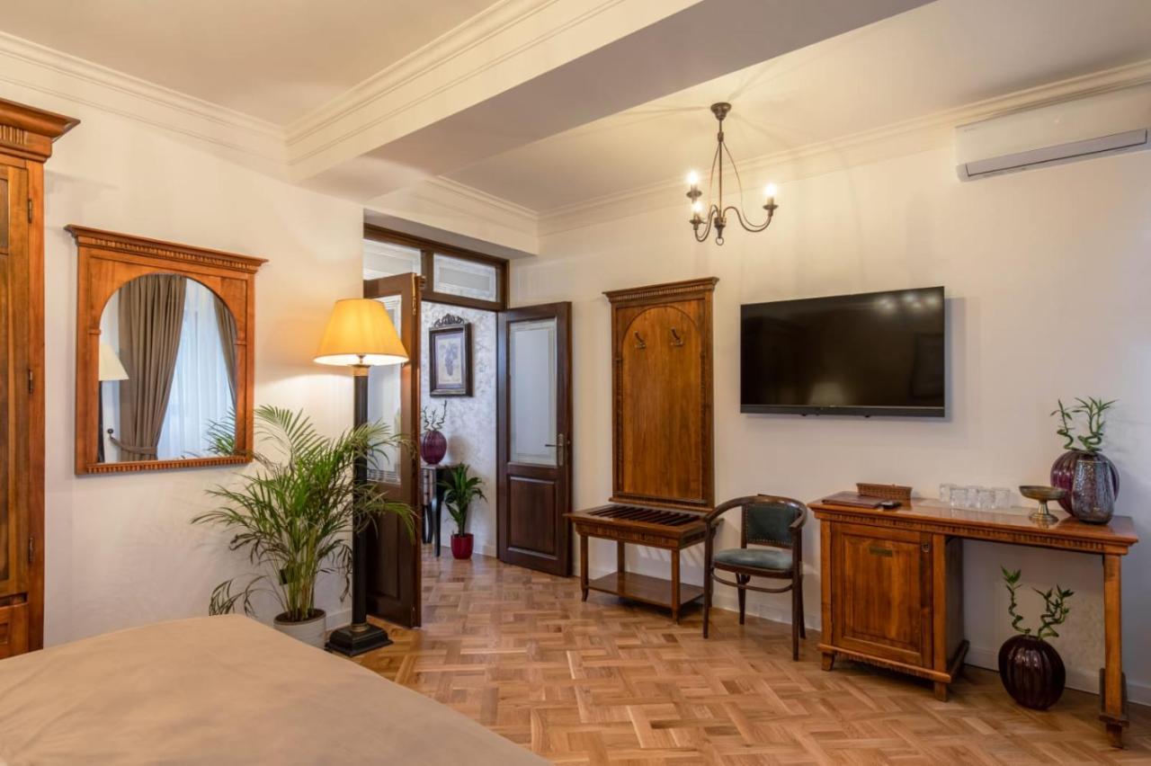 Hotel Clucerului Arc De Triomphe Bukareszt Zewnętrze zdjęcie
